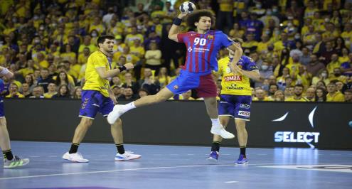 علي زين بطلًا.. برشلونة يتوج بدوري أبطال أوروبا لكرة اليد